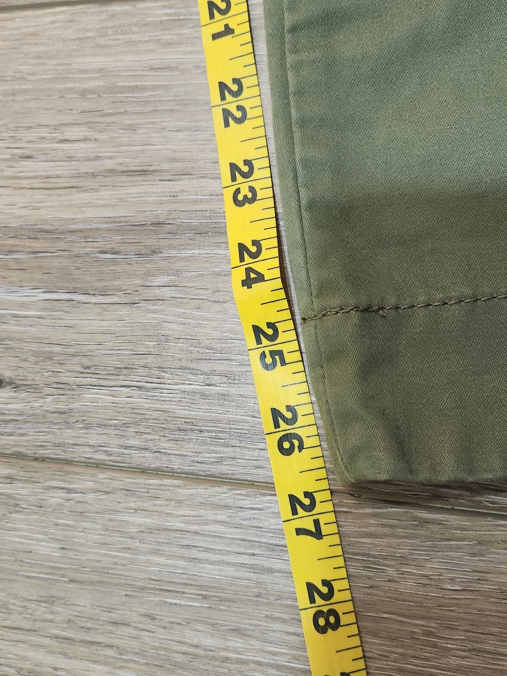 Marc Jacobs Military Olive Green Cargo Pants in a size 12 - Picture 6 of 10